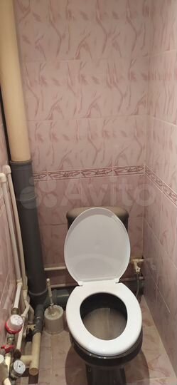2-к. квартира, 54 м², 4/9 эт.