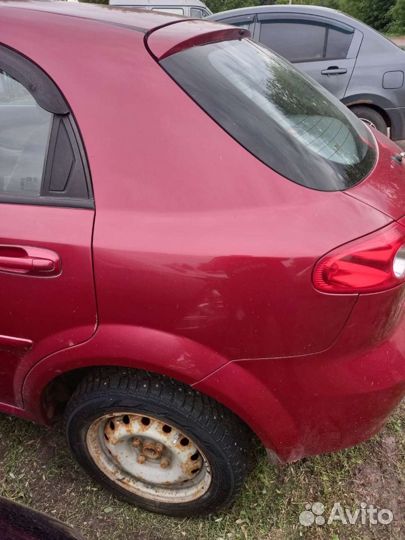 Заднее левое крыло хэтчбэк Chevrolet Lacetti