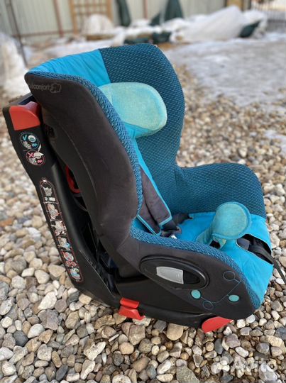 Автокресло поворотное Bebe confort Axiss 9-18 кг