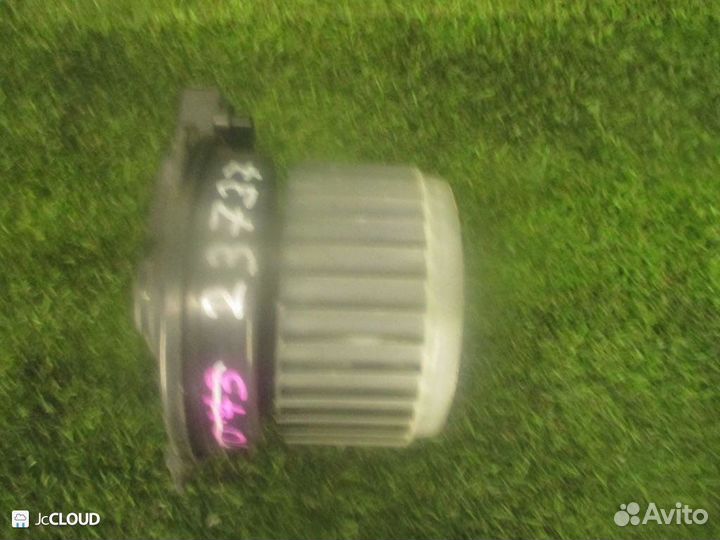 Мотор печки на suzuki wagon R MH21S K6A