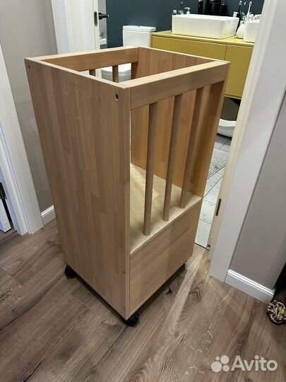 Башня помощника монтессори