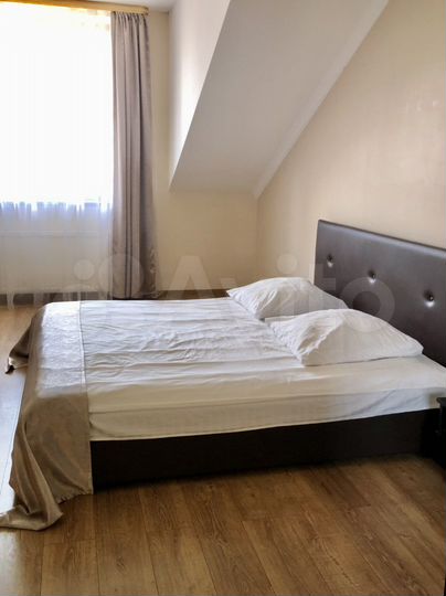 2-к. квартира, 85 м², 3/3 эт.
