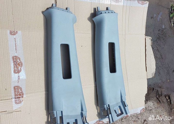 Накладка на центральную стойку Хонда CR-V 3