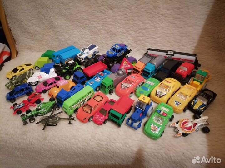 Маленькие машинки пакетом