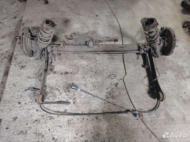 Задняя балка Nissan Primera p12 седан 2004г