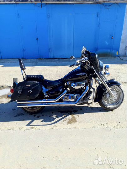 Suzuki boulevard c90