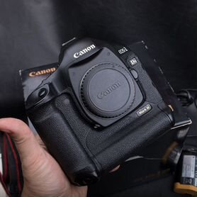 Canon EOS 1 Ds Mark 3 полный коробочный комплект +