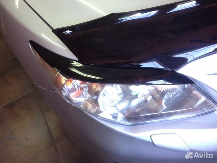 Реснички на фары для Toyota Corolla 2010-2013
