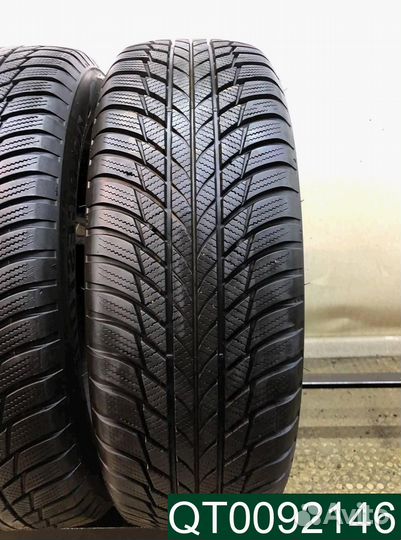 Bridgestone Blizzak LM-001 215/65 R17 96P