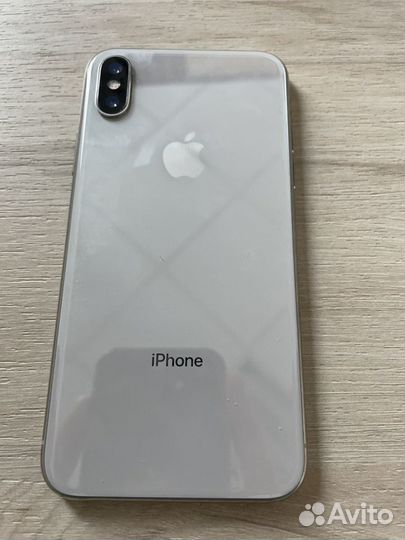 iPhone X, 64 ГБ