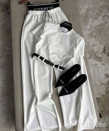 Спортивный костюм женский