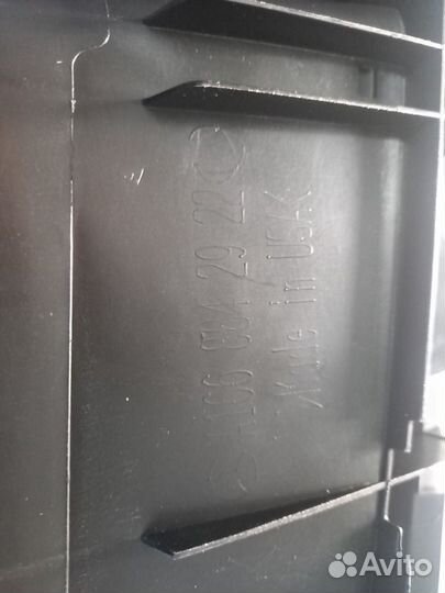 Накладка замка капота Mercedes-Benz Ml 166