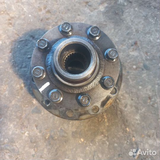 Редуктор деференциала на suzuki