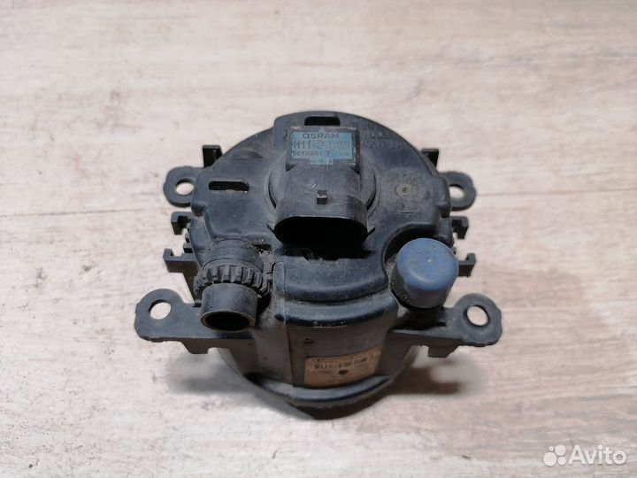 Противотуманка птф переднего бампера Ford Focus 3