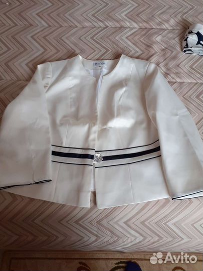 Платье с жакетом