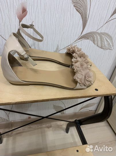 Босоножки женские 38 размер