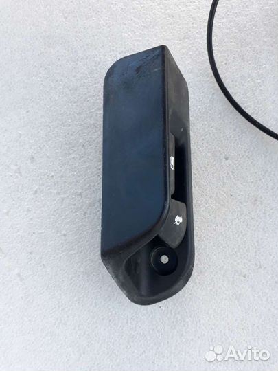 Ручка открывания бензобака toyota camry v40