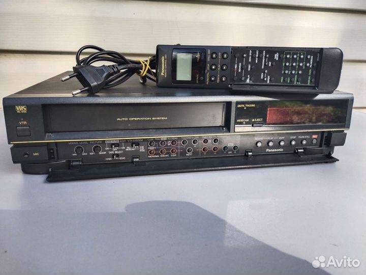 Видеомагнитофон