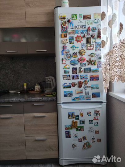 Холодильник indesit