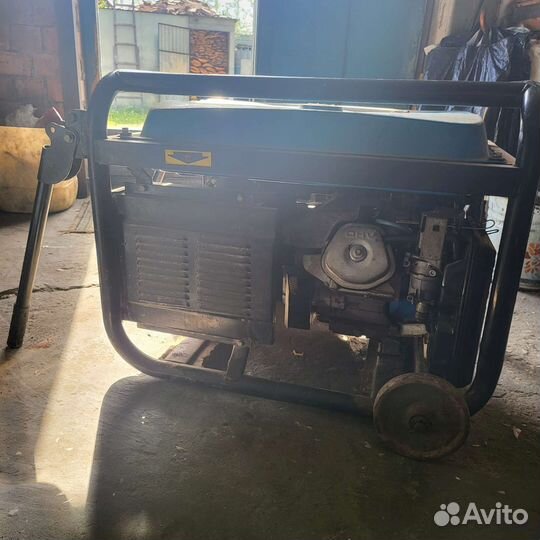 Генератор бензиновый с автозапуском