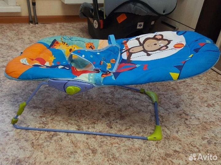 Шезлонг детский