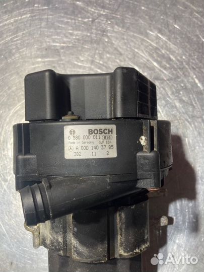 Насос продувки катализатора Mercedes C-Class W203