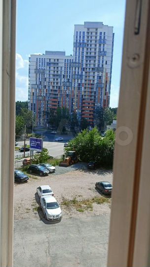 3-к. квартира, 68 м², 4/10 эт.