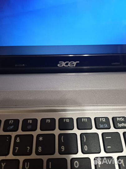 Продаю ноутбук Acer на i7