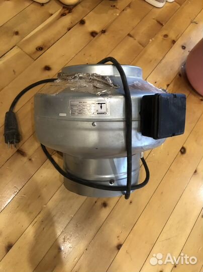 Канальный вентилятор VKK200m