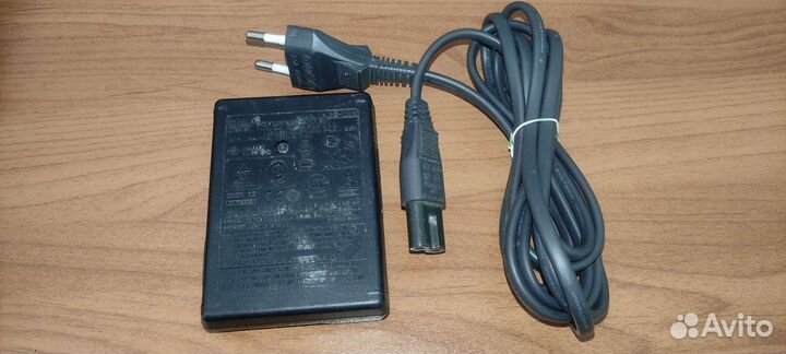 Зарядное устройство sony BC-CS3