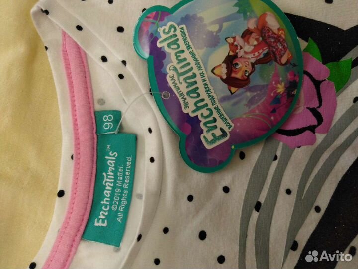 Лонгслив для девочки 98. новый