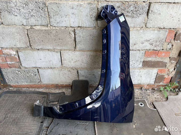 Крыло переднее левое Toyota RAV-4 50