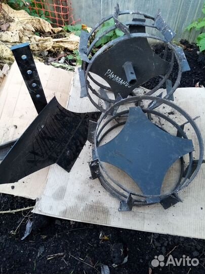 Плуг и грунтозацепы для мотоблока новое