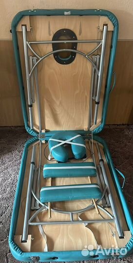 Массажная кушетка