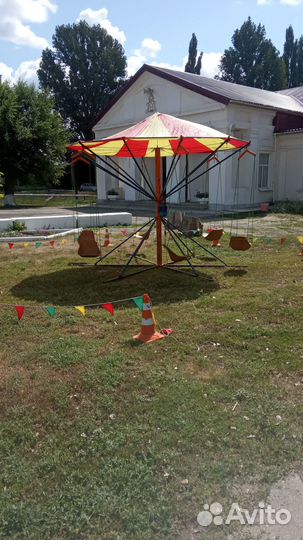 Надувной батут и карусель бу