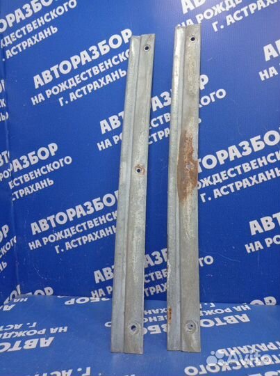 Крепление заднего крыла Ford F350 пикап A325C 2005