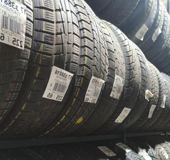 Pirelli Winter Ice Control 205/60 R16 N
