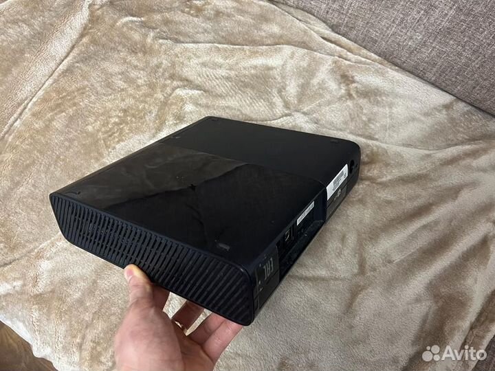 Xbox 360 E 250gb