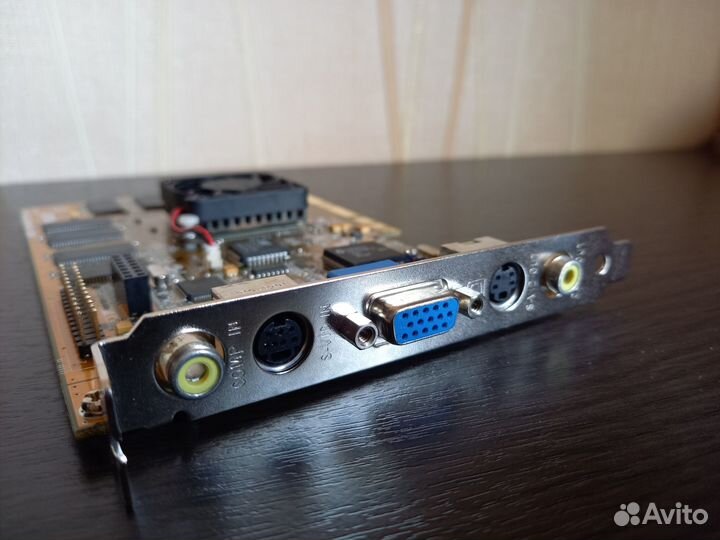 Ретро видеокарта Riva TNT 16мб (asus AGP-V3400TNT)