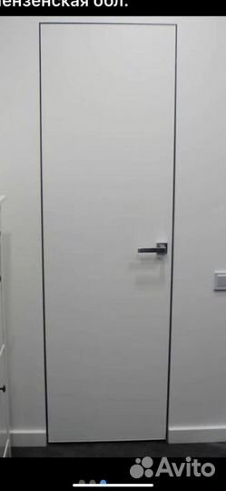 Скрытая дверь (потайная )