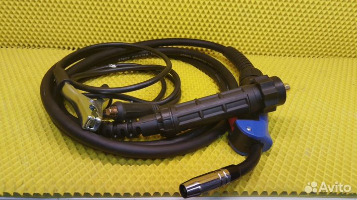 Сварочный аппарат FoxWeld kvazarrus MIG 200