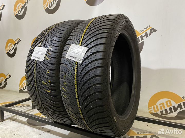 Goodyear Vector 4Seasons Gen-2 215/50 R17