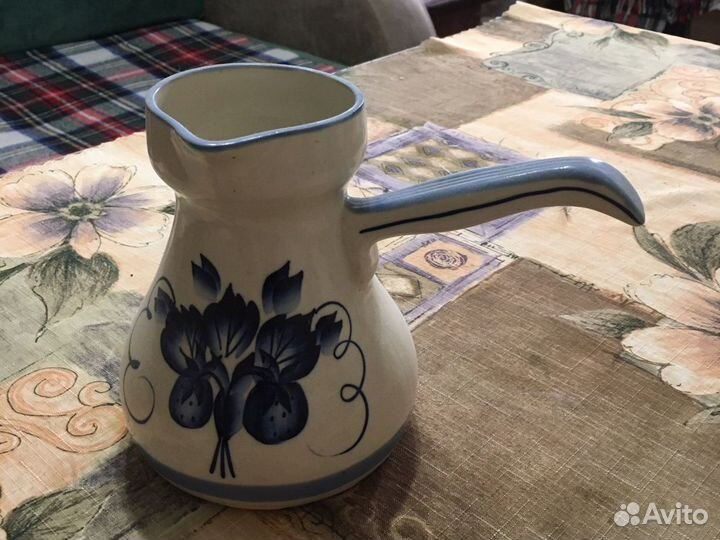 Фарфоровая кофеварка,гжель