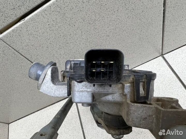 Трапеция стеклоочистителей в сборе Hyundai Solaris