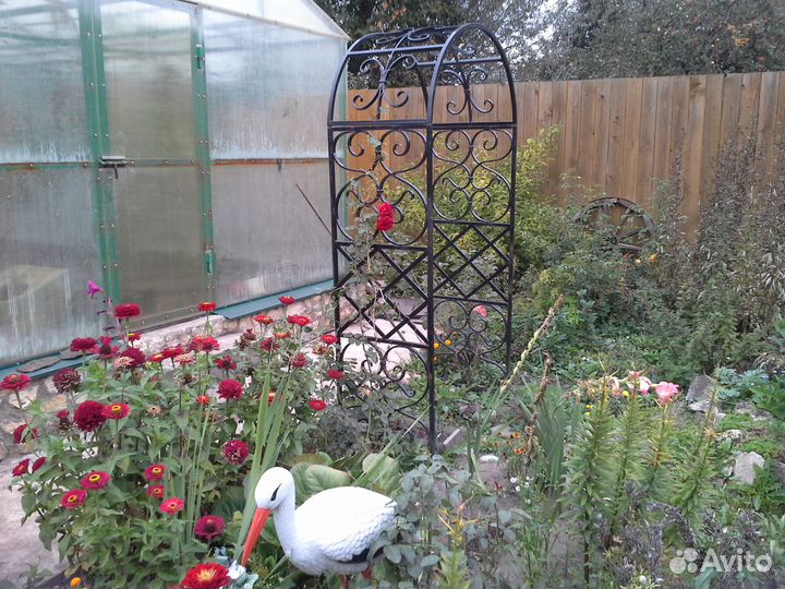 Кованные арки, подставки для цветов и др.изделия