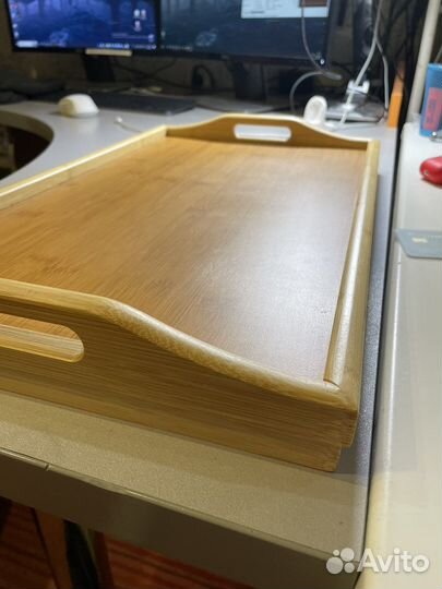 Поднос на ножках/подарок