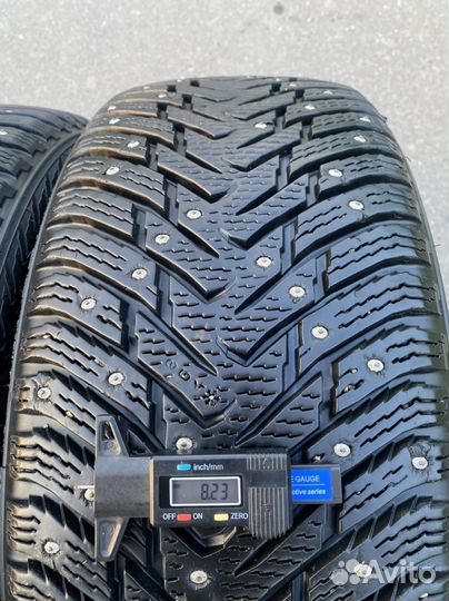 Nokian Tyres Hakkapeliitta 8 235/45 R19 99T