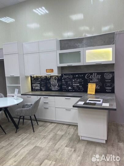 Кухонный гарнитур