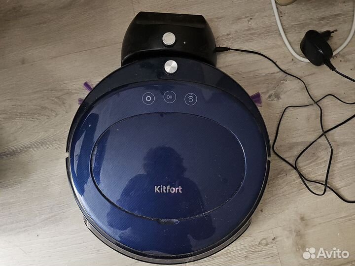 Робот пылесос моющий со станцией