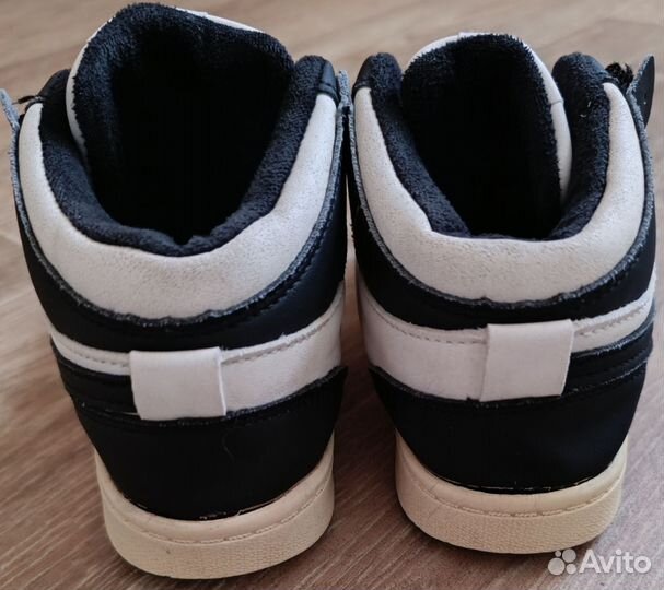 Кроссовки детские р30